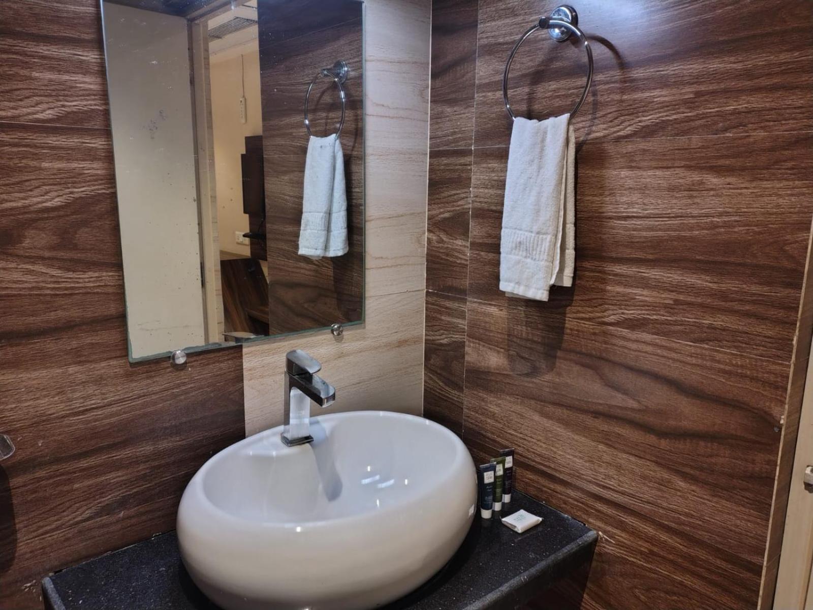 Orangepetal Comfort Hillton Digha  Dış mekan fotoğraf